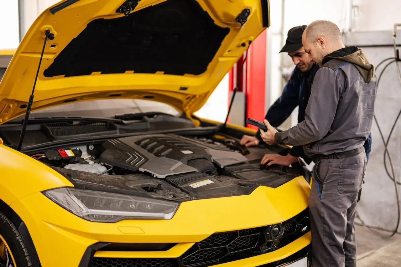 Mechanic Clayton